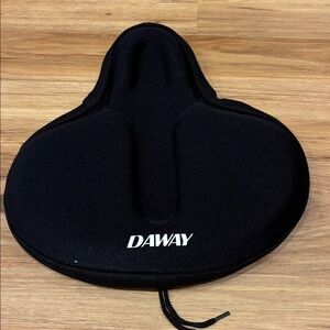 Daway Large Bike Seat Cover